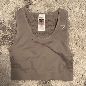 Gymshark gray shirt